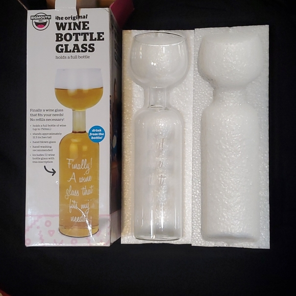 Big Mouth Wine Bottle Glass - Picture 8 of 12